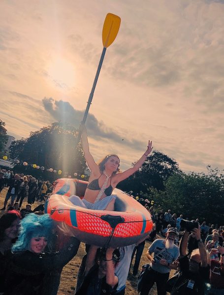 Konsert med Golvad grävling i Malmö