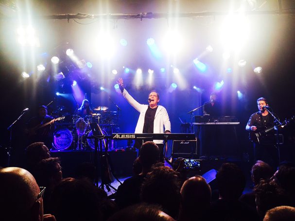 Konsert med Neal Morse Band